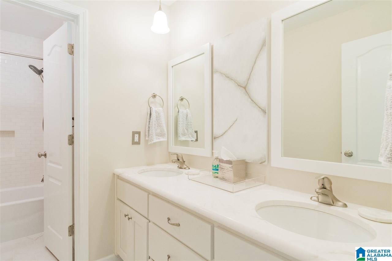 1722 Saulter Road Birmingham, AL 35209 - Photo 26 of 43