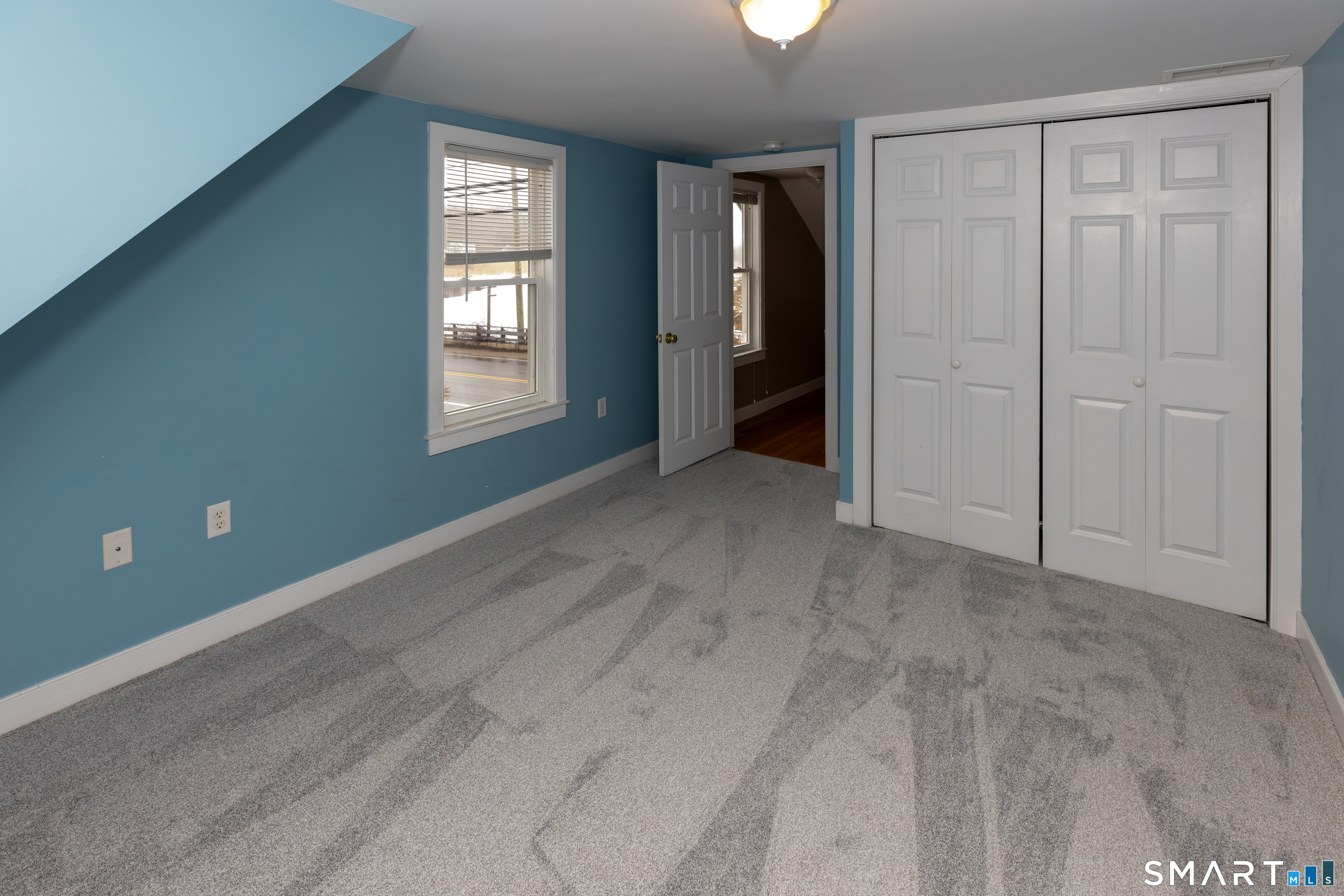 135 Middlesex Avenue Chester, CT 06412 - Photo 12 of 34