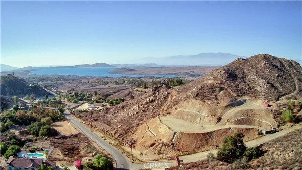 $330,000 | 20653 Mustang Court, Lake Mathews, CA 92570