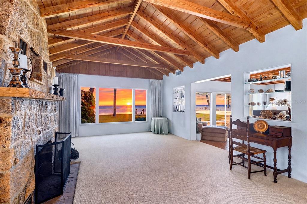 18206 Sunset Boulevard Redington Shores, FL 33708 - Photo 6 of 43