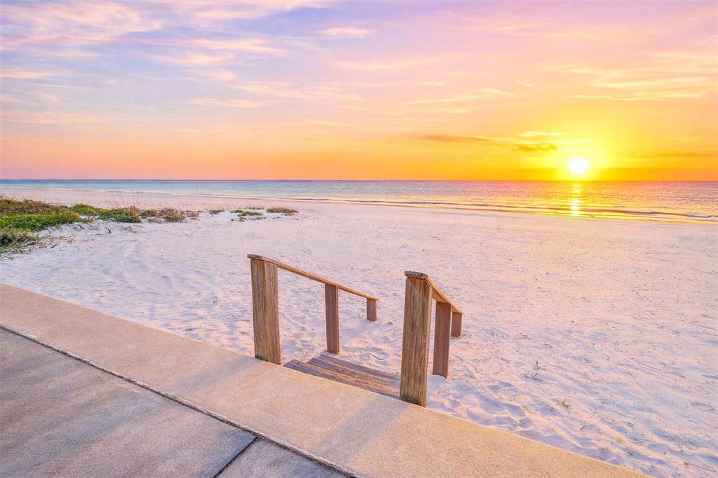 18206 Sunset Boulevard Redington Shores, FL 33708 - Photo 8 of 43