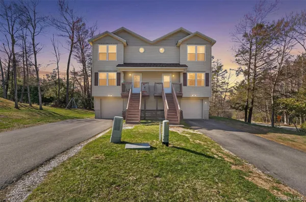 $359,900 | 2 Deerfield Court, Rock Hill, NY 12775