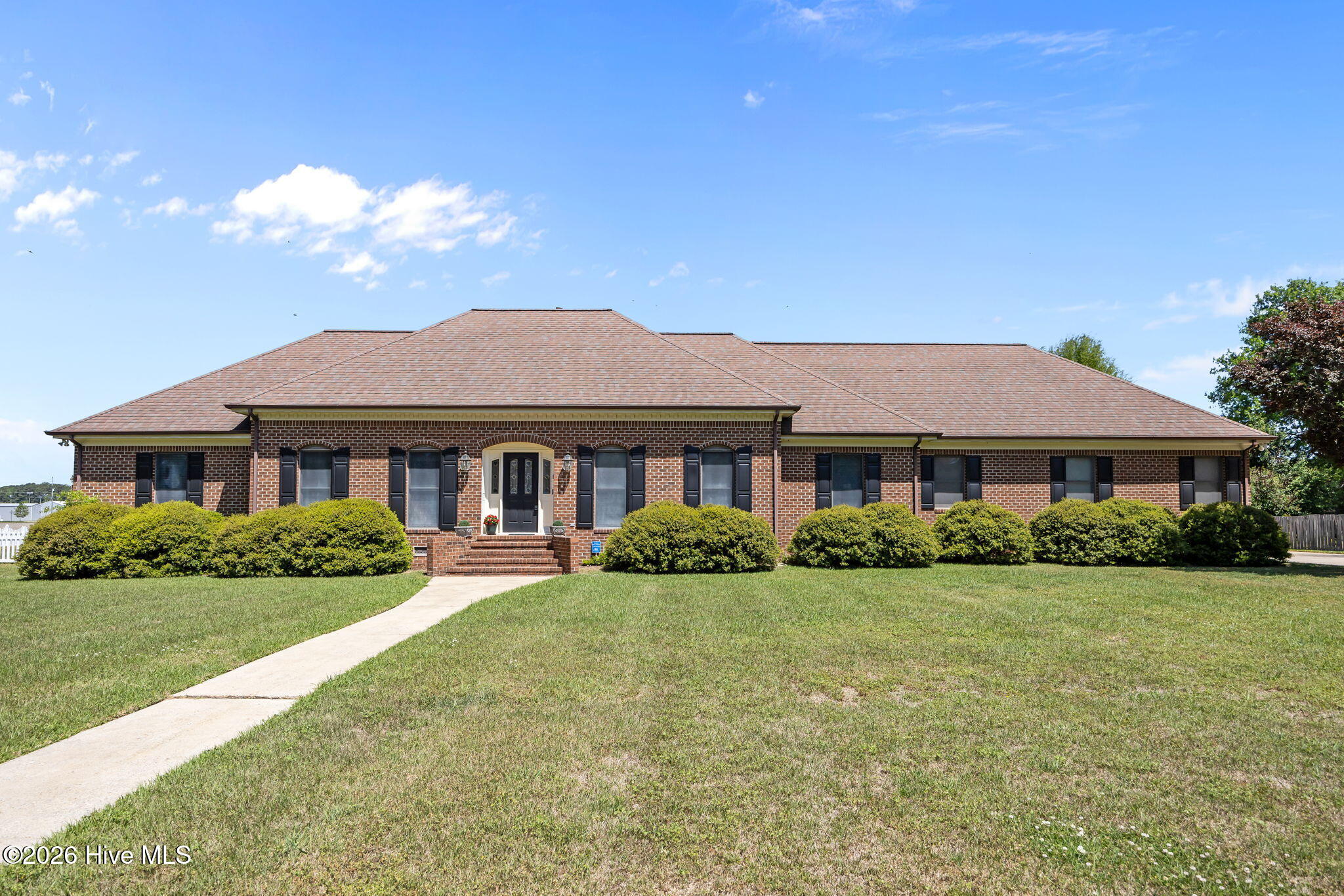 106 Northwood Road Washington, NC 27889 - Photo 2 of 50 1-web-or-mls-IMG_4222