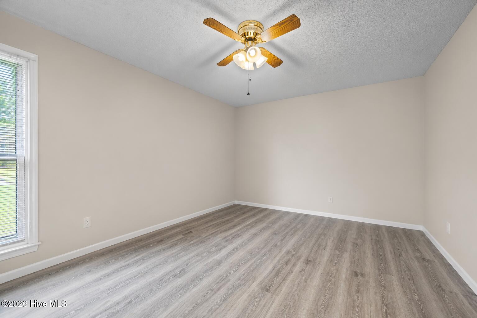 106 Northwood Road Washington, NC 27889 - Photo 27 of 50 106 NW open