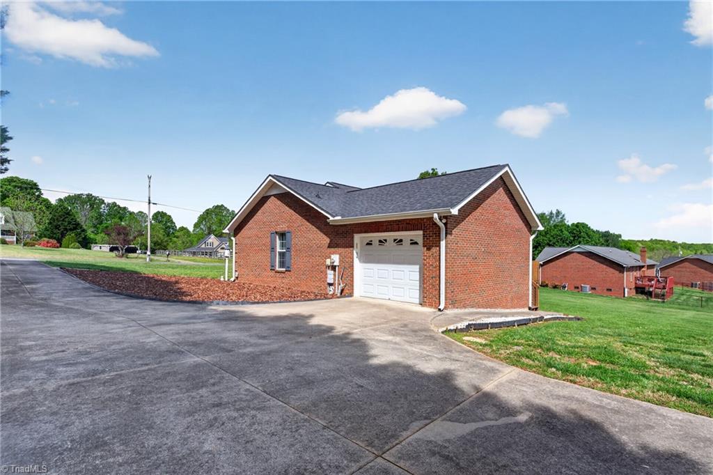 5719 Rolling Meadows Road Randleman, NC 27317 - Photo 44 of 47