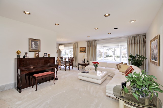 831 Long Road Glenview, IL 60025 - Photo 4 of 14