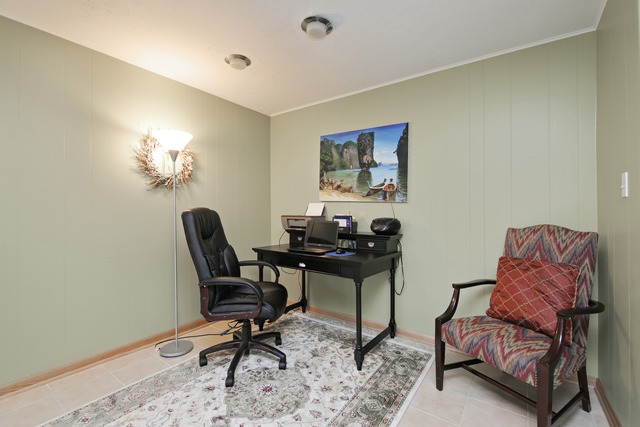 831 Long Road Glenview, IL 60025 - Photo 7 of 14