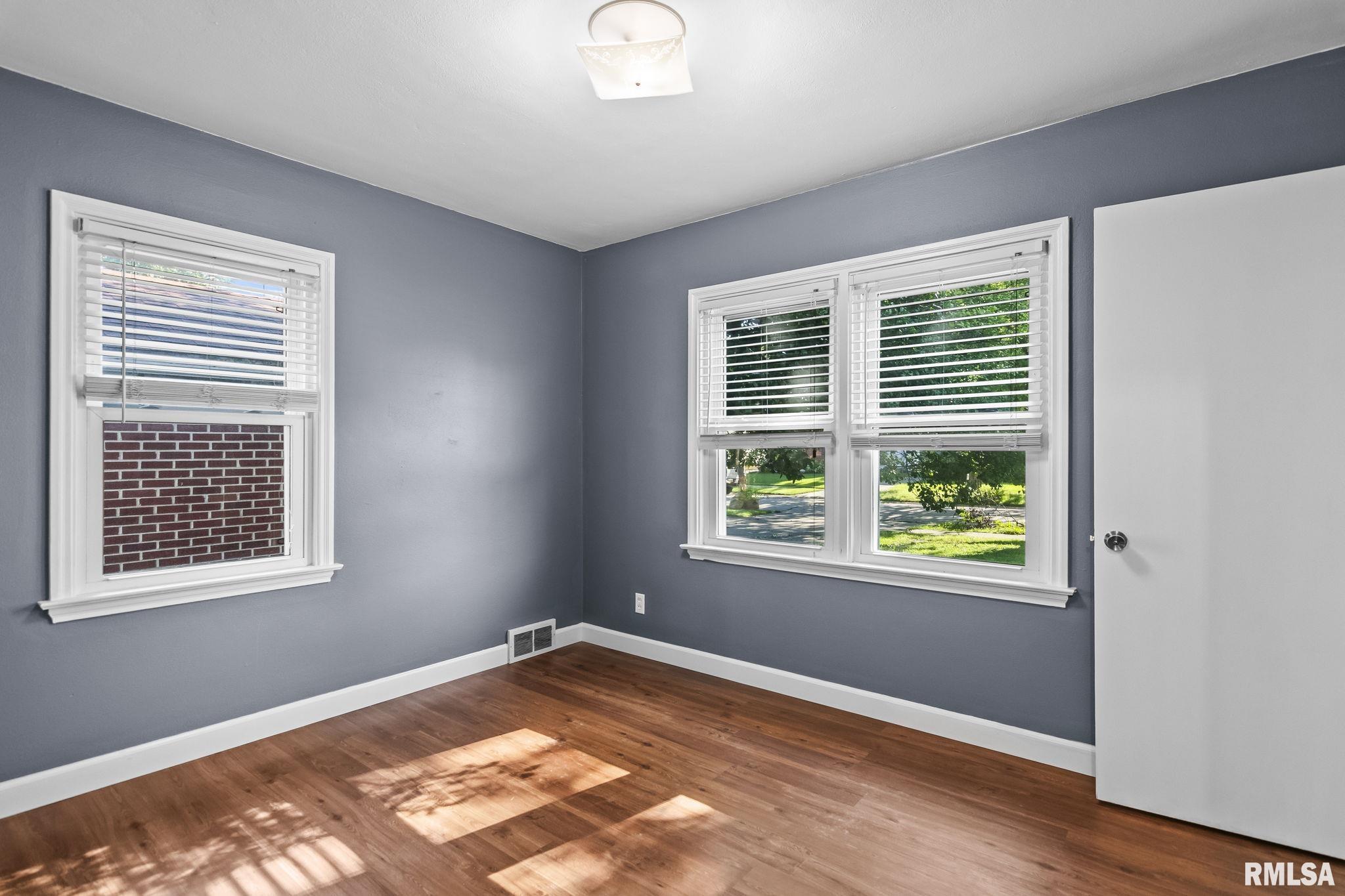 1901 Marland Street Springfield, IL 62702 - Photo 5 of 48 Gallery Image 5