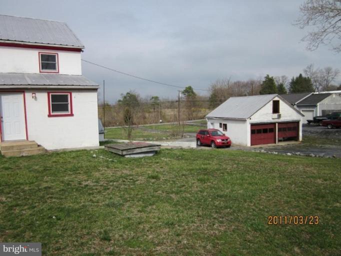 122 Hatchery Road Inwood, WV 25428 - Photo 15 of 19 Garage 1