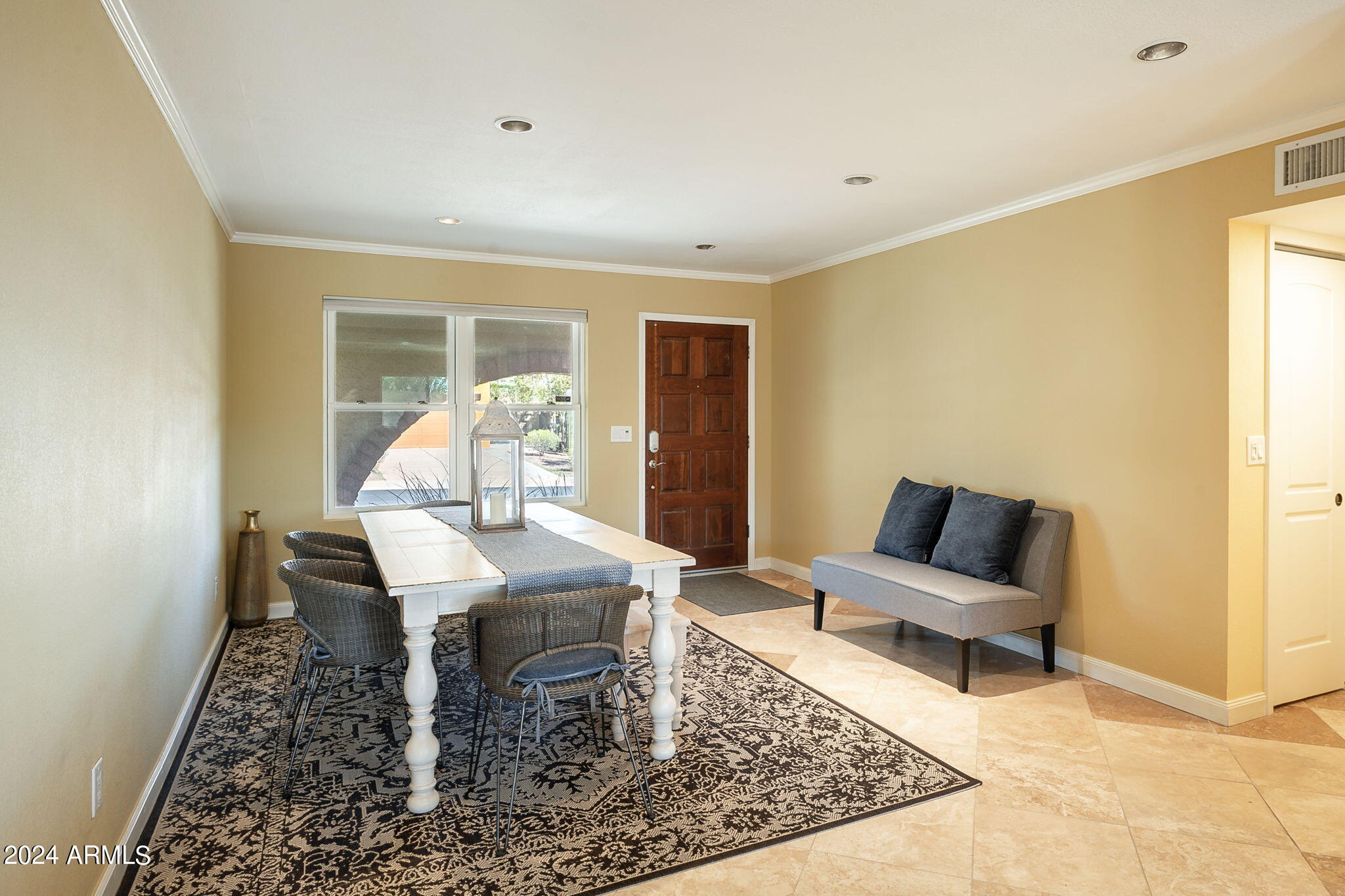 4337 East Pearce Road Phoenix, AZ 85044 - Photo 10 of 39 Dining Room - View 2