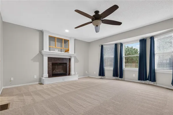 $500,000 | 16212 South Bradley Drive, Olathe, KS 66062