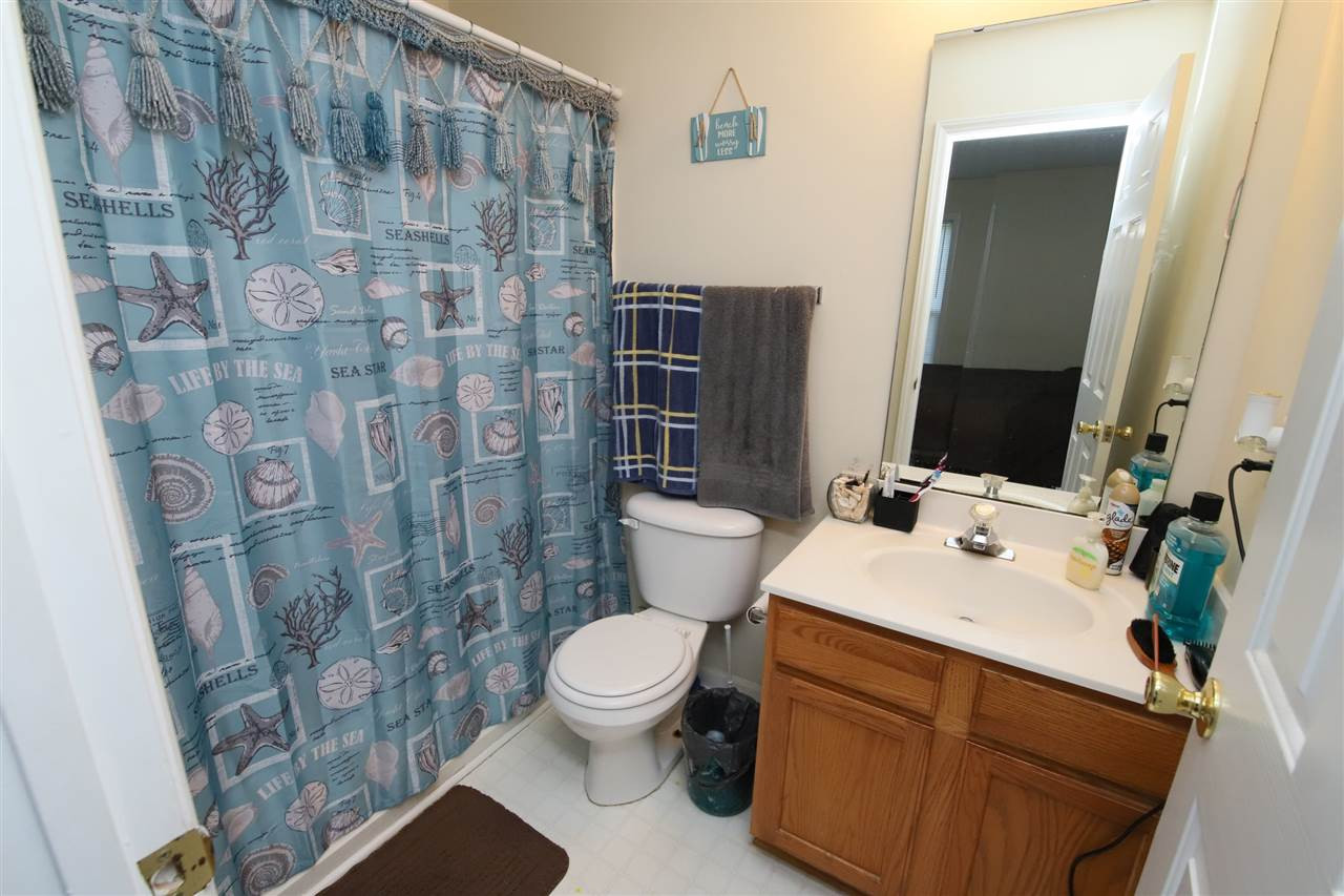 6403 Forest Ridge Drive Durham, NC 27713 - Photo 17 of 23 Master Bath