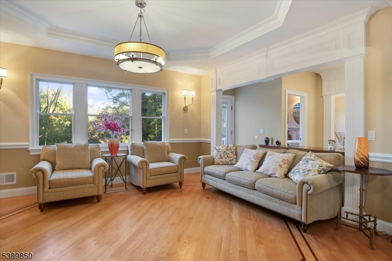 68 Horseneck Road Montville, NJ 07045 - Photo 12 of 34 a living room with furniture and a large window