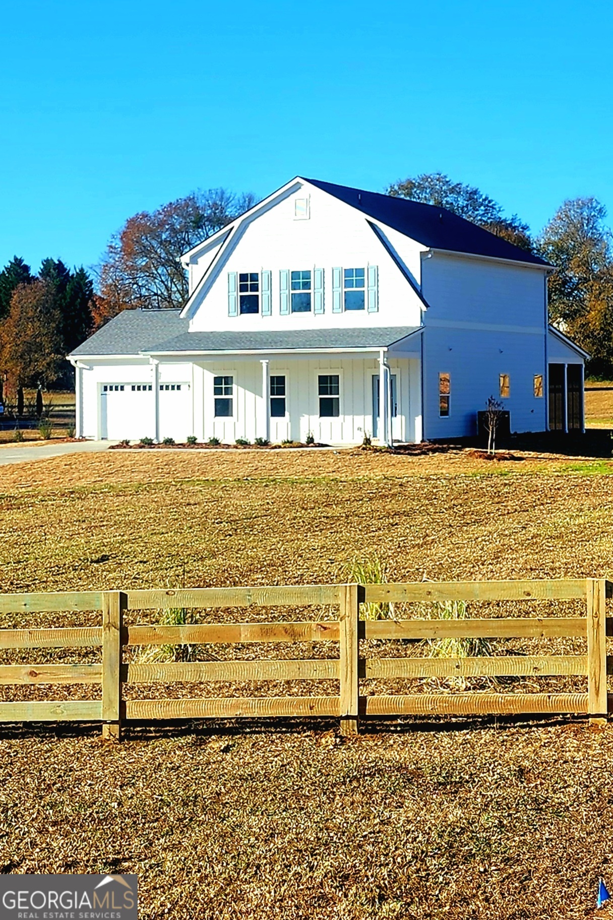 431 North Unity Grove Road Locust Grove, GA 30248 - Photo 2 of 18 a front view of a house with a yard