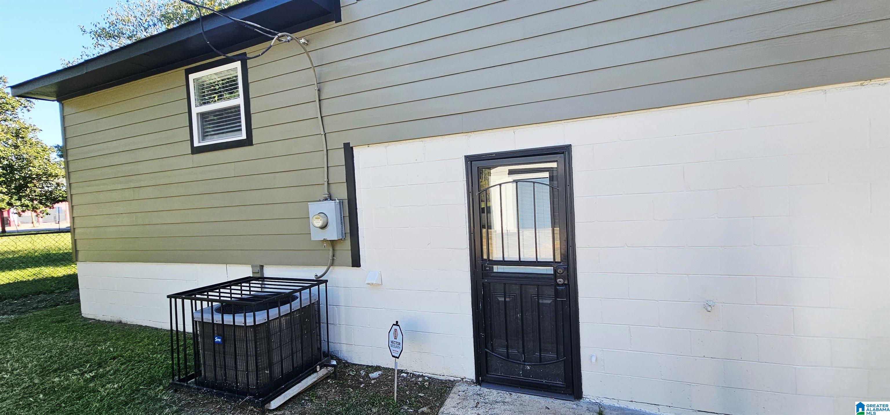 820 28th Street Southwest Birmingham, AL 35211 - Photo 45 of 47