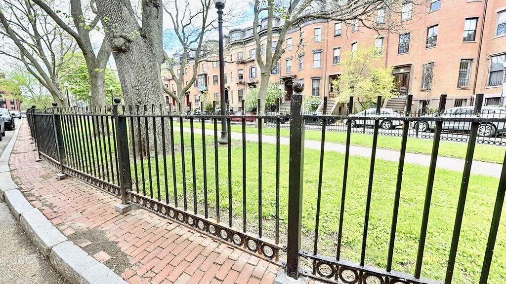 27 Worcester Square, Unit 2 Boston, MA 02118 - Photo 11 of 11