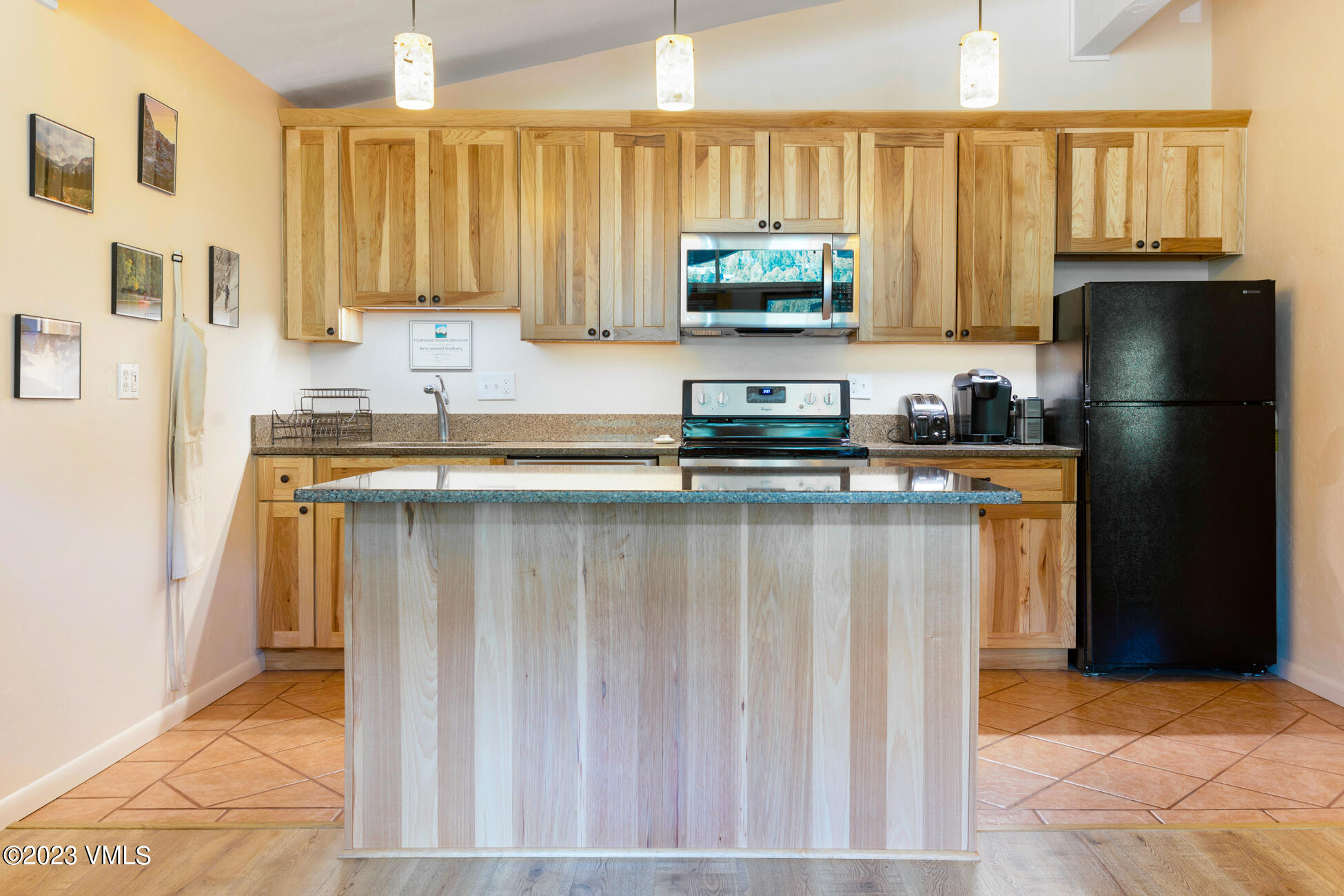 2059 Chamonix Lane, Unit 3 Vail, CO 81657 - Photo 5 of 25 2059 Chamonix Ln 3 MLS-6