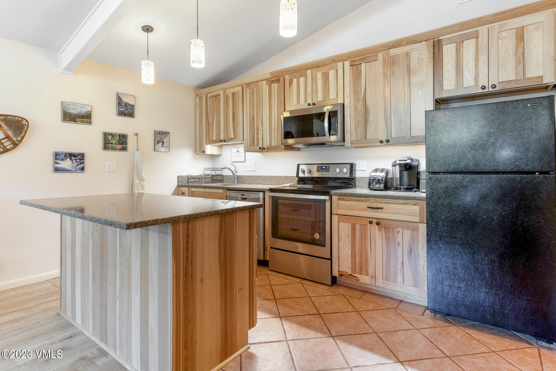 2059 Chamonix Lane, Unit 3 Vail, CO 81657 - Photo 6 of 25 2059 Chamonix Ln 3 MLS-8