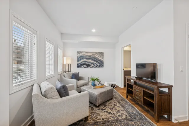 $810,000 | 1255 Shermer Road, Northbrook, IL 60062