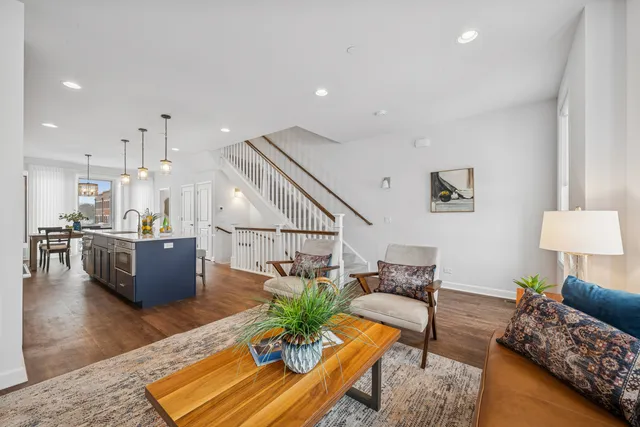 $810,000 | 1255 Shermer Road, Northbrook, IL 60062