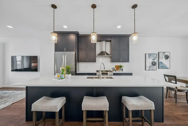 $810,000 | 1255 Shermer Road, Northbrook, IL 60062