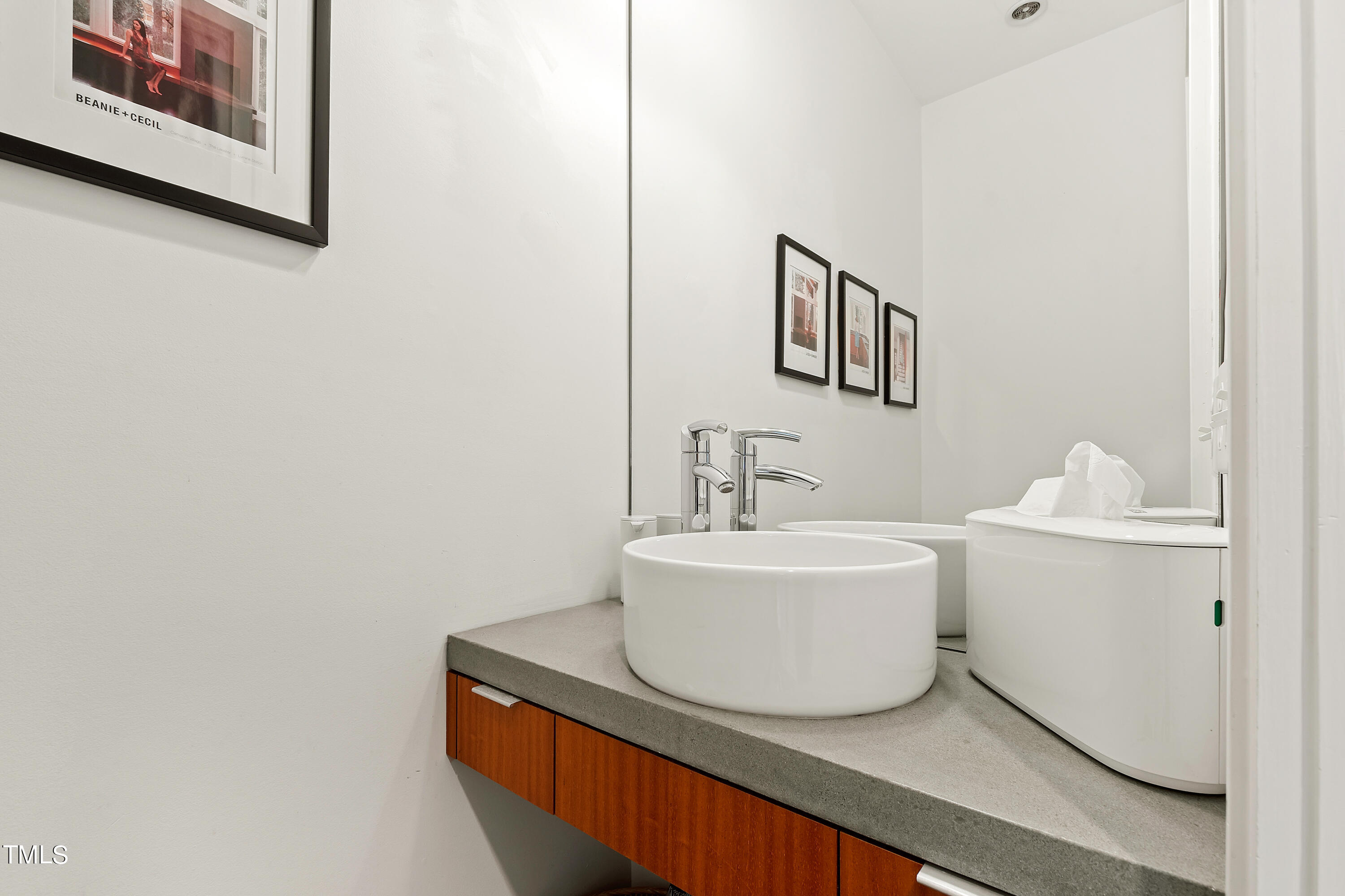 2212 The Circle Raleigh, NC 27608 - Photo 42 of 88 Half Bath