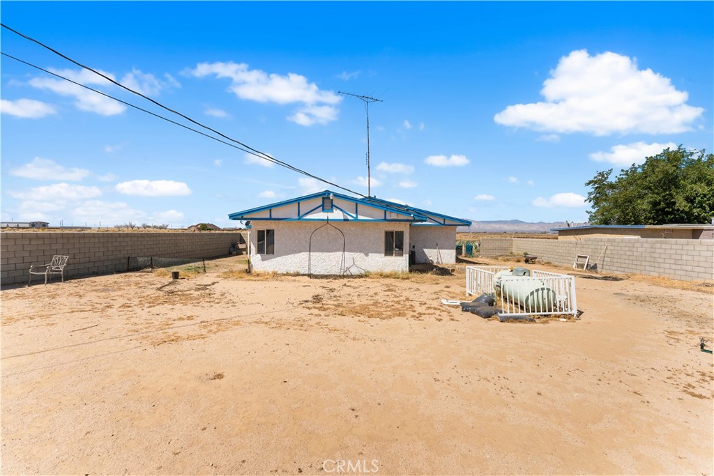 20116 Neuralia Road California City, CA 93505 - Photo 17 of 25 a bathroom with a sink and a vanity
