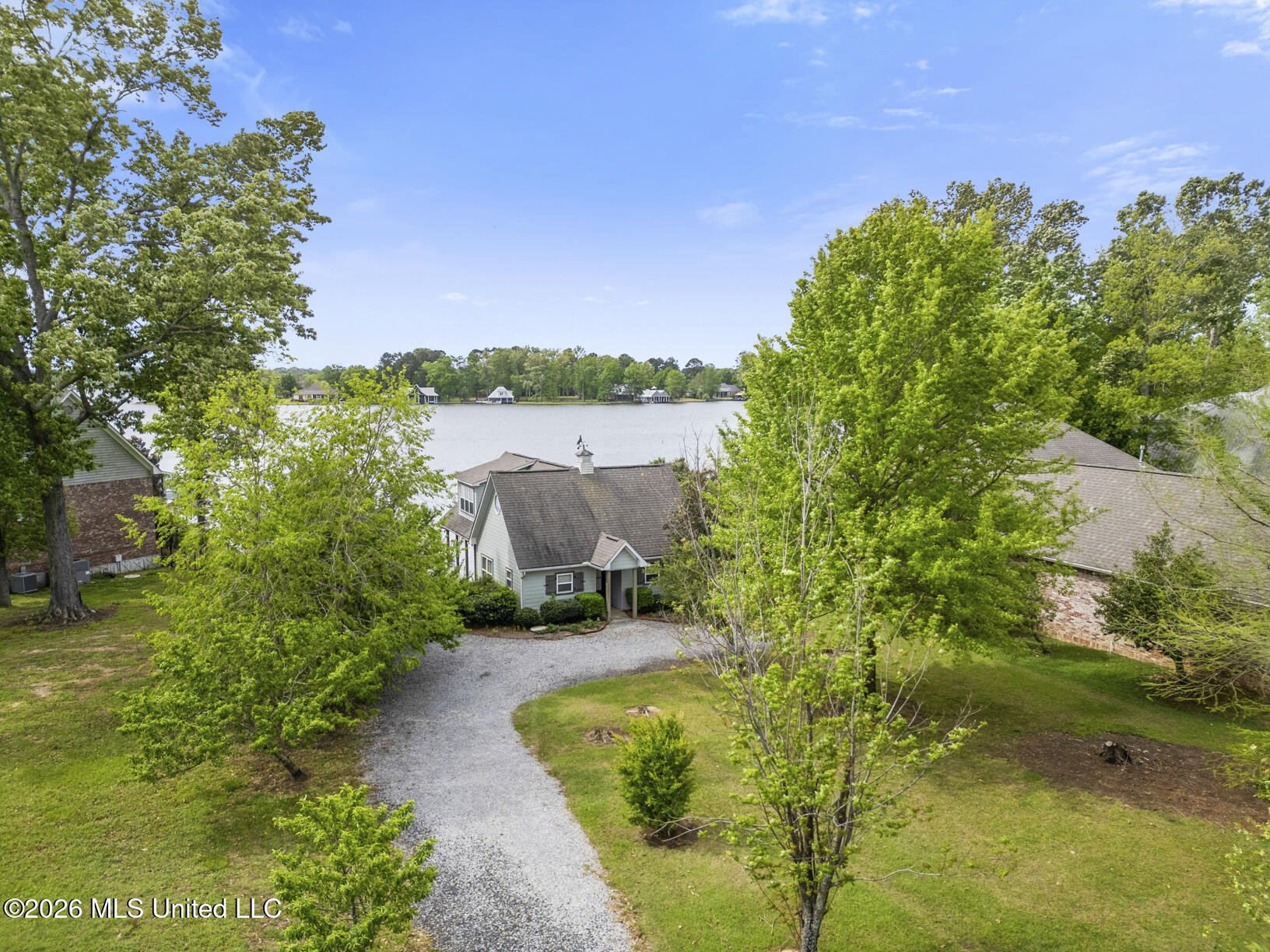 113 Northshore pt drone-1