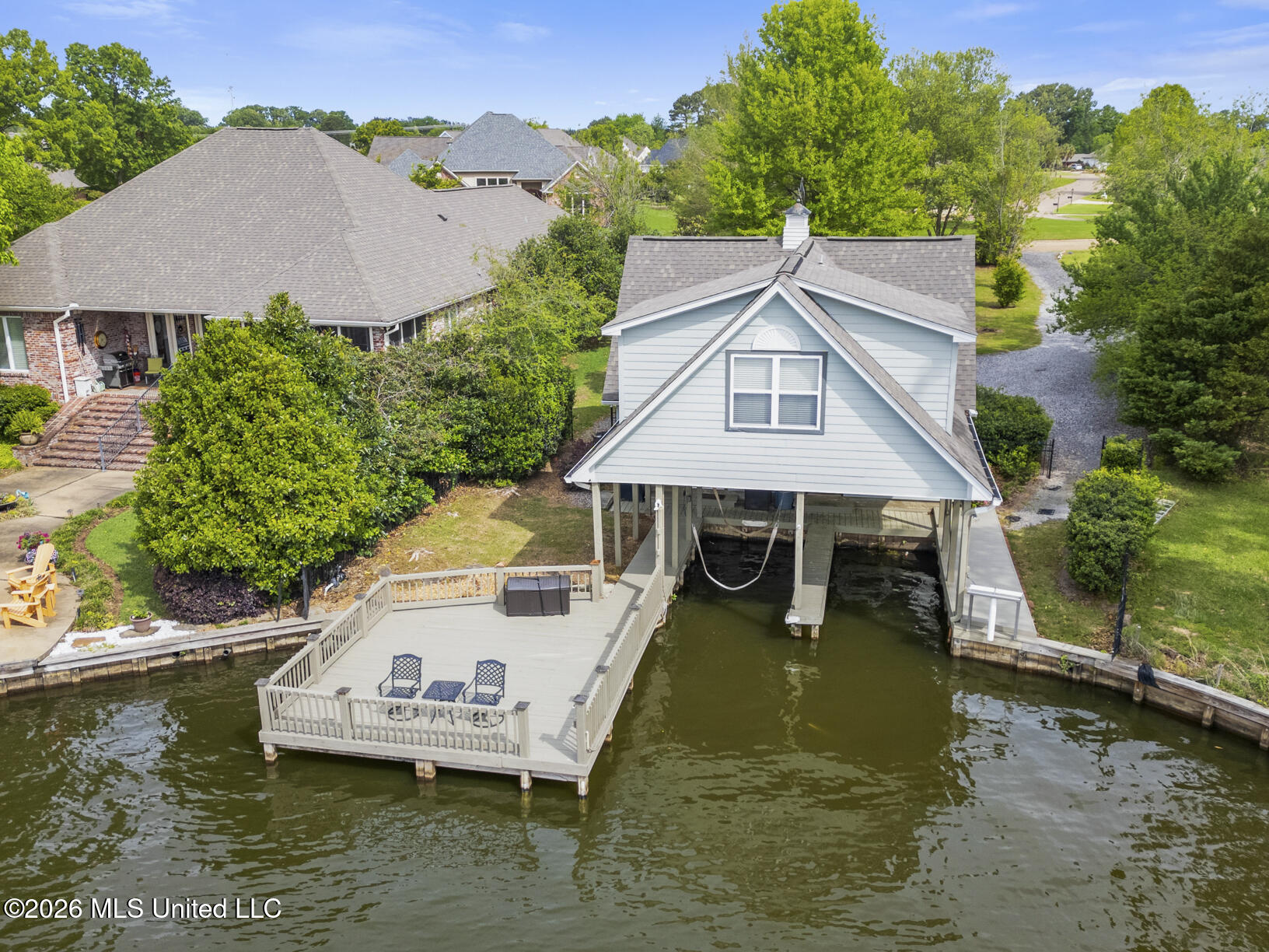 113 Northshore Point Madison, MS 39110 - Photo 11 of 29 113 Northshore pt drone-11