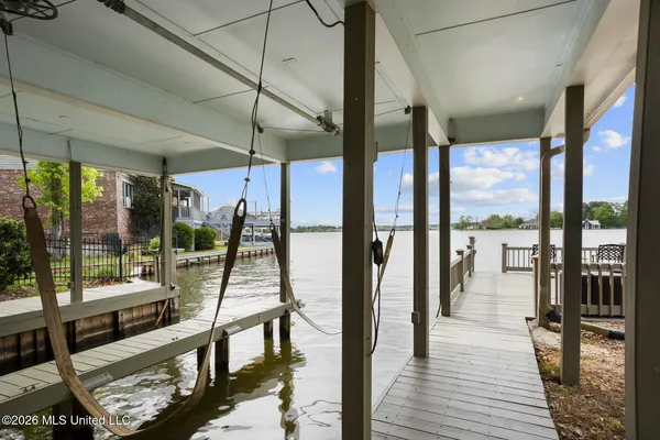 $449,999 | 113 Northshore Point, Madison, MS 39110