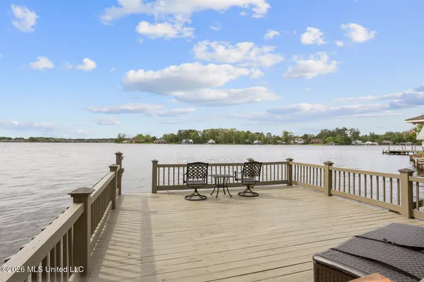 $449,999 | 113 Northshore Point, Madison, MS 39110