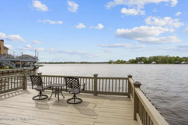 $449,999 | 113 Northshore Point, Madison, MS 39110