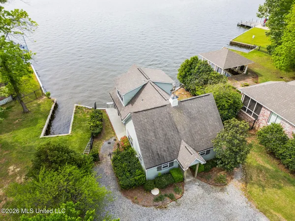 $449,999 | 113 Northshore Point, Madison, MS 39110