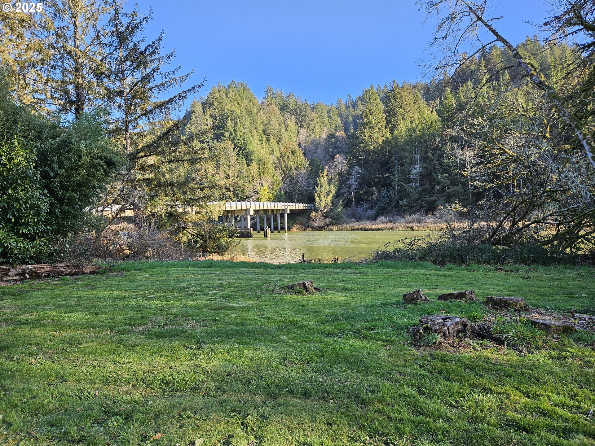 8421 Duncan Island Road Mapleton, OR 97453 - Photo 4 of 48 Gallery Image 4