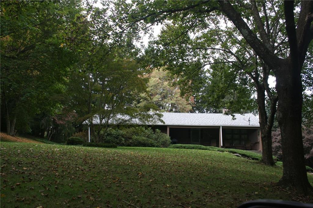 1620 Butler Road Springdale, PA 15144 - Photo 1 of 24 Gallery Image 1