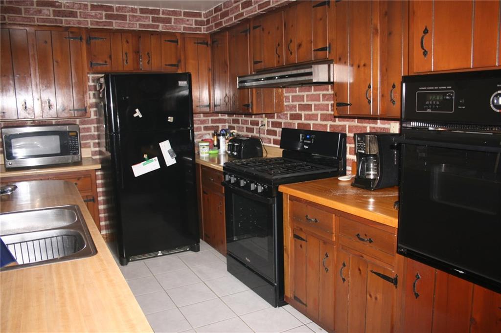 1620 Butler Road Springdale, PA 15144 - Photo 17 of 24 Gallery Image 17