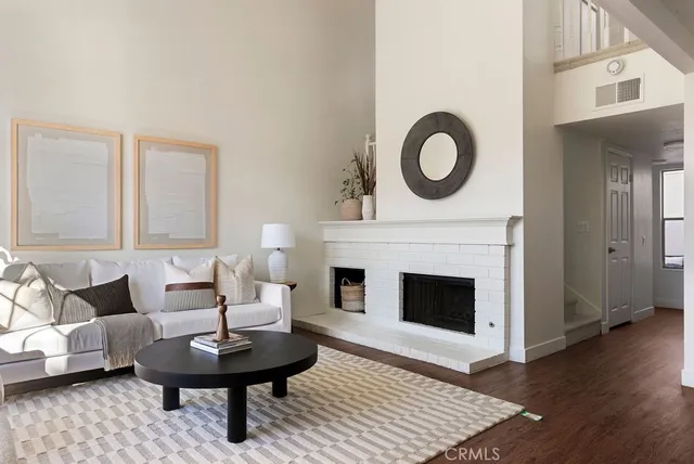 $1,139,000 | 112 Oxford, Unit 42, Irvine, CA 92612