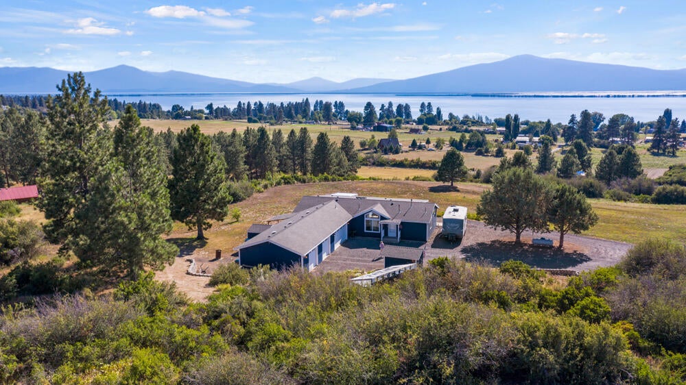 37065 Agency Lake Loop Road Chiloquin, OR 97624 - Photo 1 of 67 00001