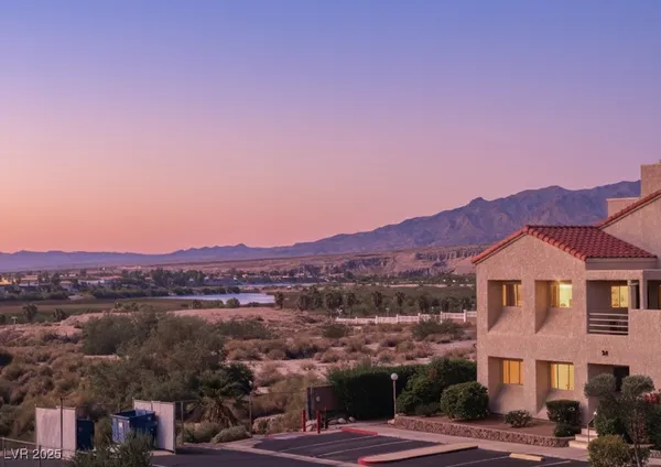 $173,000 | 3830 Desert Marina Drive, Unit 170, Laughlin, NV 89029
