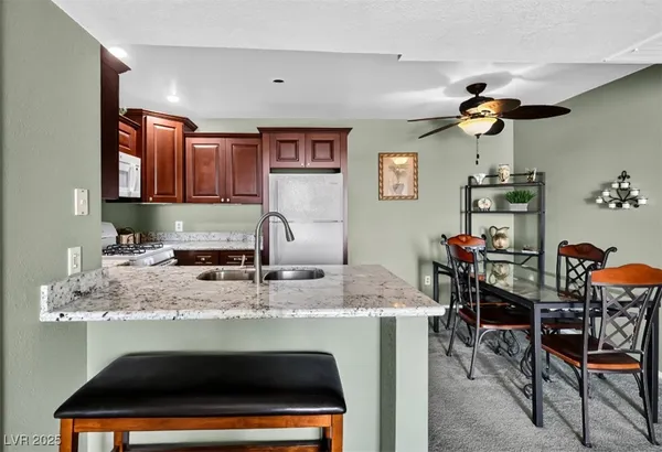 $173,000 | 3830 Desert Marina Drive, Unit 170, Laughlin, NV 89029
