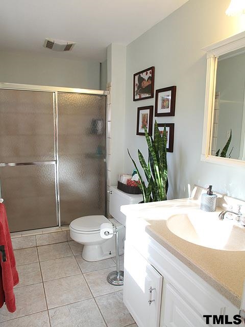 1104 Hardimont Road Raleigh, NC 27609 - Photo 13 of 25