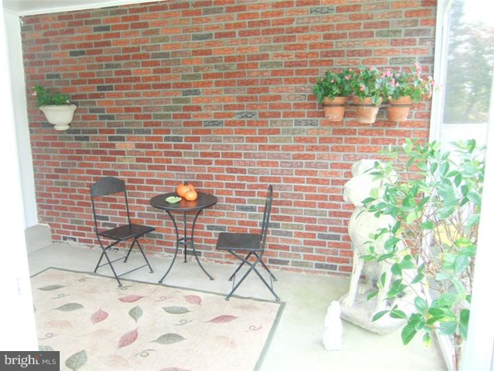 625 Minshall Road Springfield, PA 19064 - Photo 3 of 25