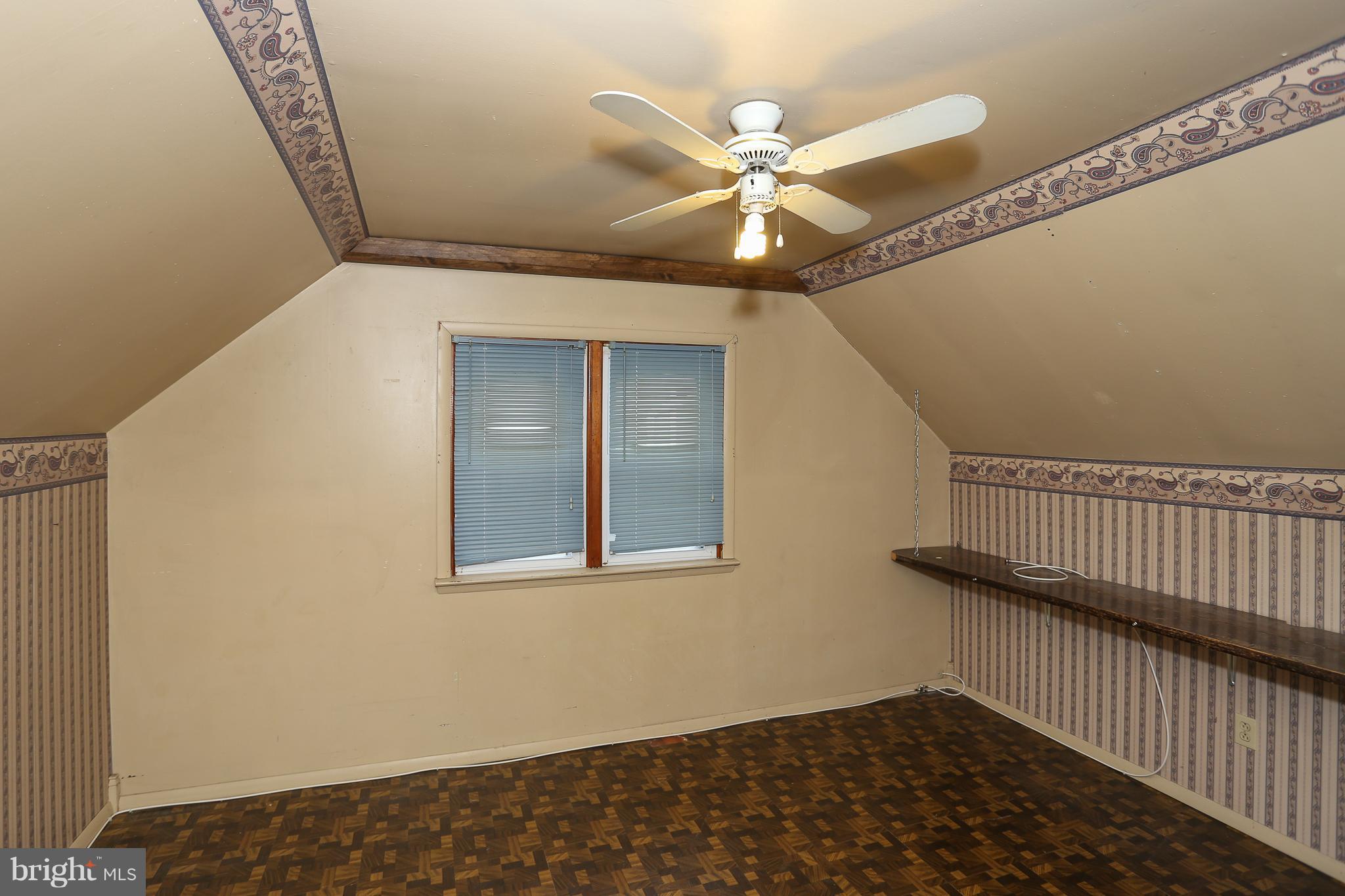 627 Fernhill Road Baltimore, MD 21226 - Photo 19 of 30 Interior (General)