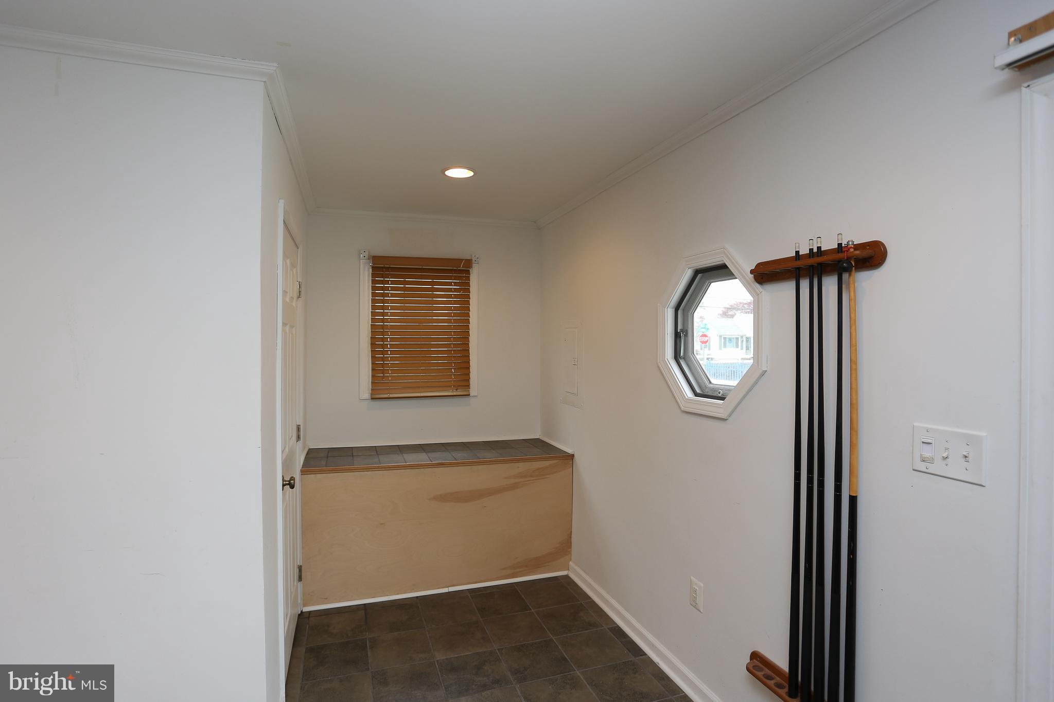 627 Fernhill Road Baltimore, MD 21226 - Photo 24 of 30 Interior (General)