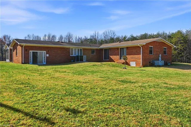 $655,000 | 201 St Lukes Church Road, Mebane, NC 27302