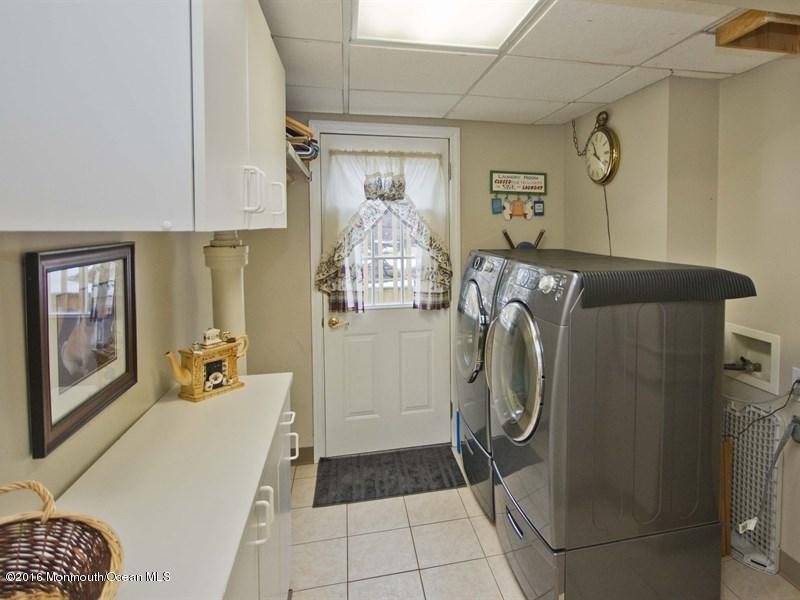 196 School Road Marlboro, NJ 07746 - Photo 24 of 28 032_LAUNDRY ROOM