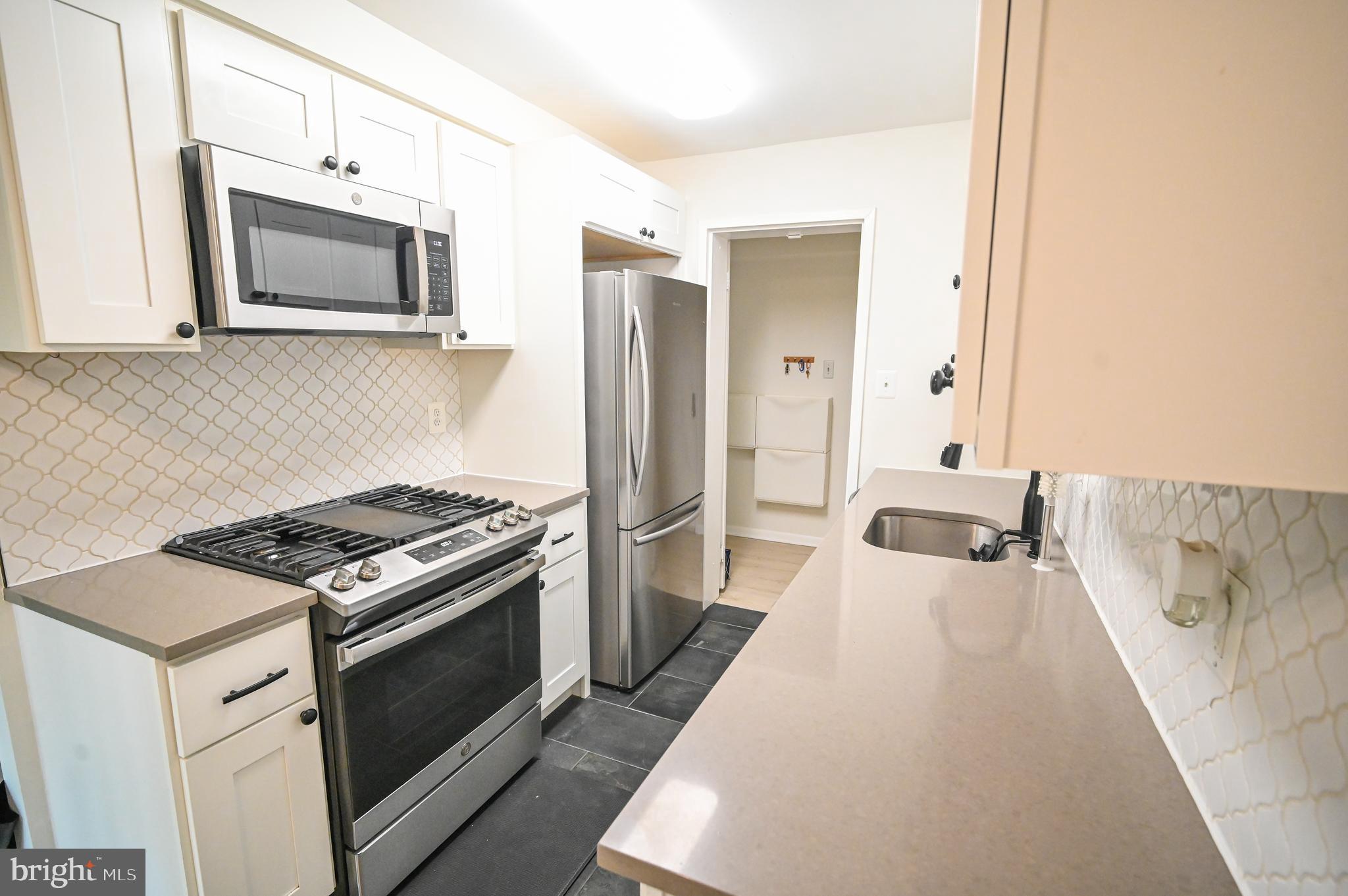 2329 Freetown Court, Unit 2B Reston, VA 20191 - Photo 18 of 21 Gallery Image 18