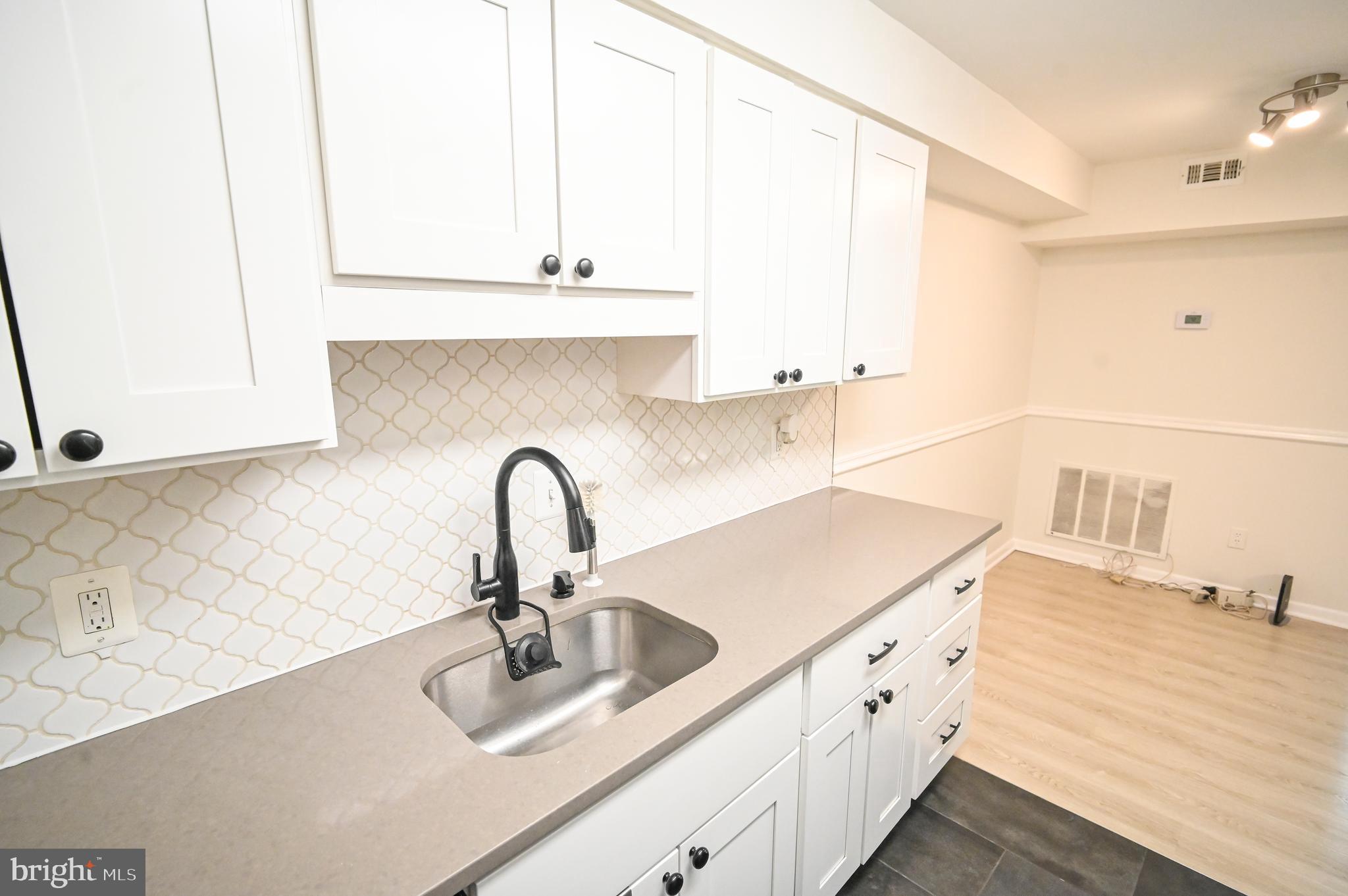 2329 Freetown Court, Unit 2B Reston, VA 20191 - Photo 20 of 21 Gallery Image 20