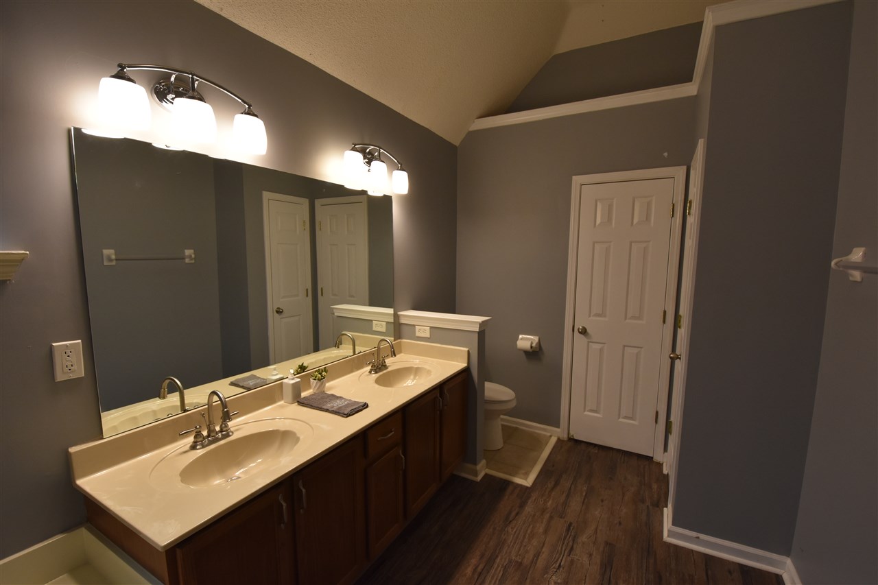 4479 Kings Station Road Millington, TN 38053 - Photo 10 of 17 Gallery Image 10