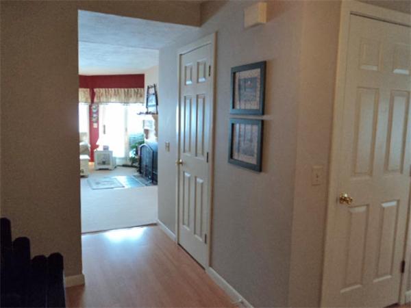 409 Beacon Park Road, Unit 409 Webster, MA 01570 - Photo 11 of 24 Gallery Image 11